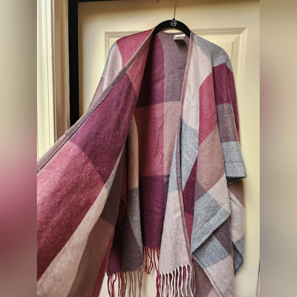 Woolrich Maroon, Pink and Gray Blanket Shawl, OS